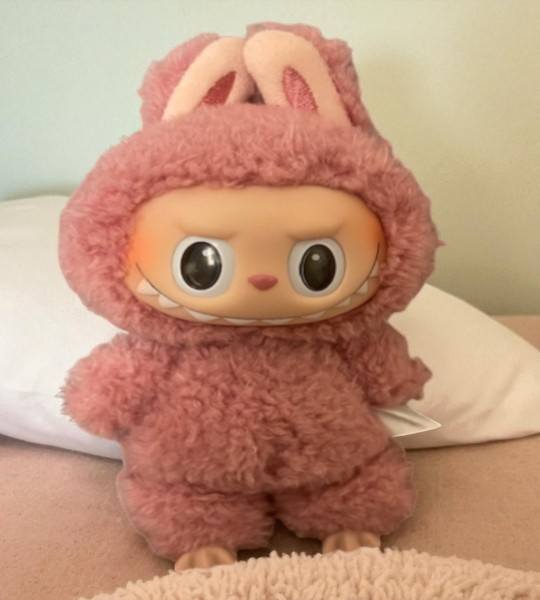 labubu macaron