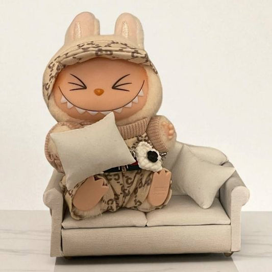 labubu sofa